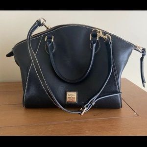 Dooney&Bourke black purse